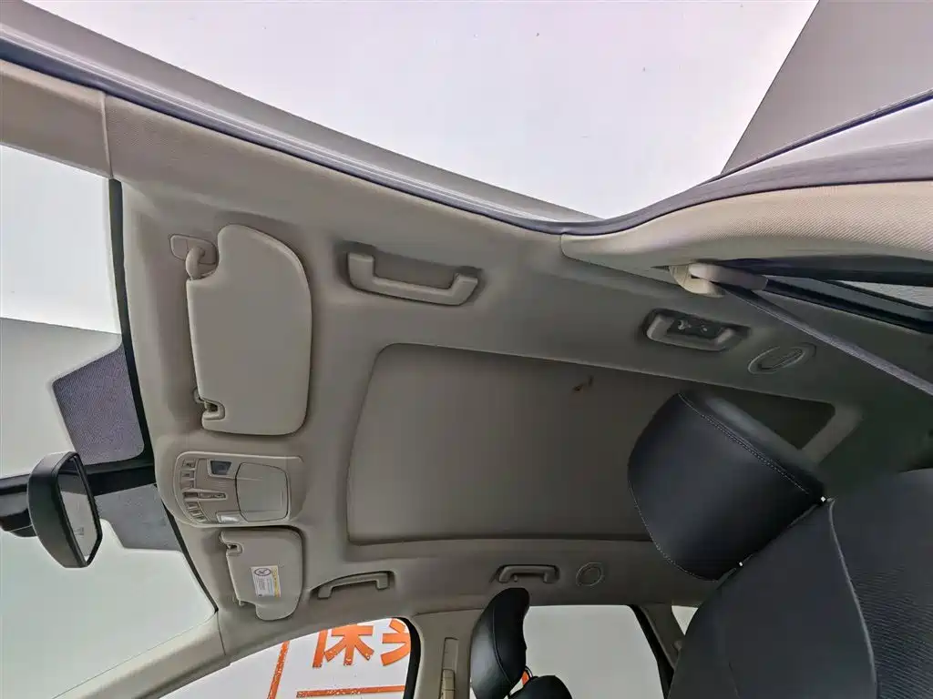 Ford Edge 2018 — фото 14