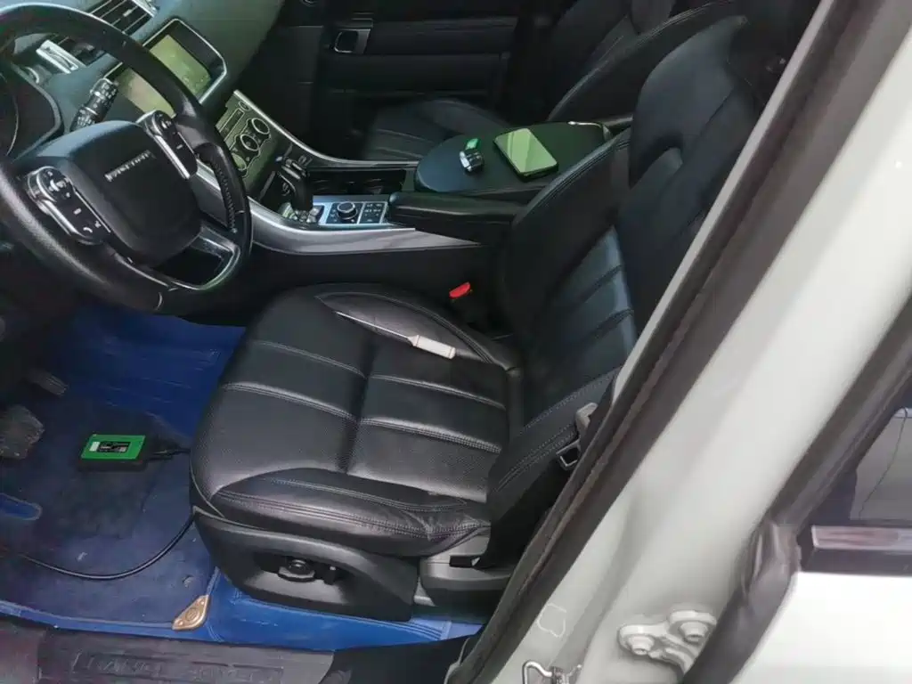 Land Rover Range Rover Sport 2017 — фото 15