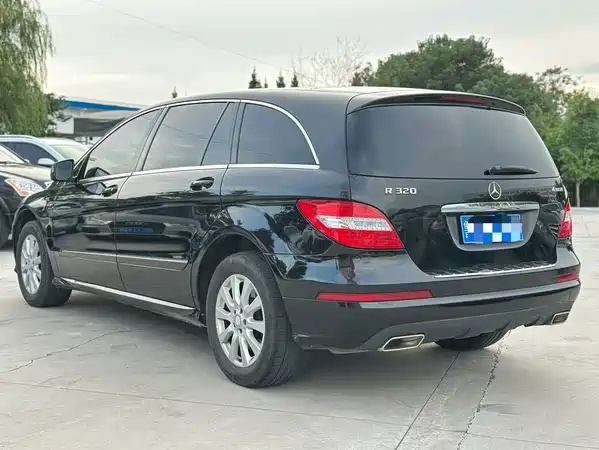 Mercedes-Benz R-Class 2017