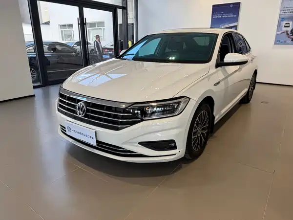 Volkswagen Sagitar 2021
