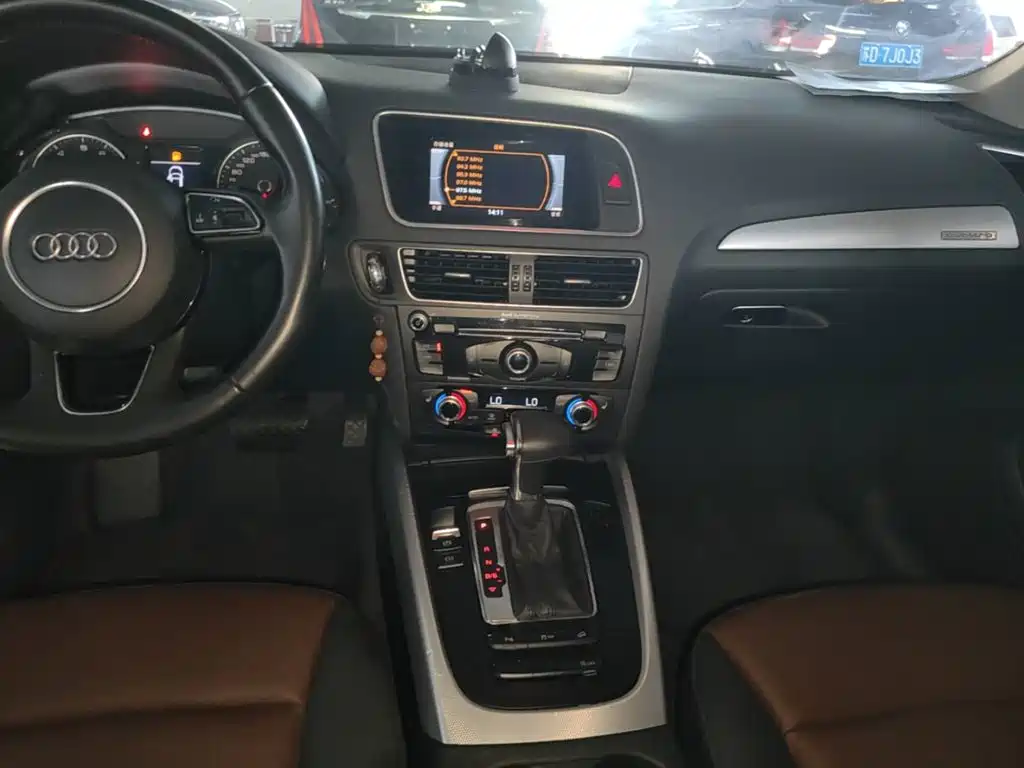 Audi Q5 2016 — фото 13