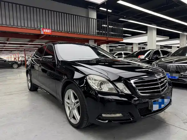 Mercedes-Benz E-Class 2013
