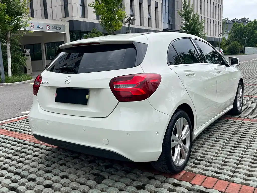 Mercedes-Benz A-Class 2017