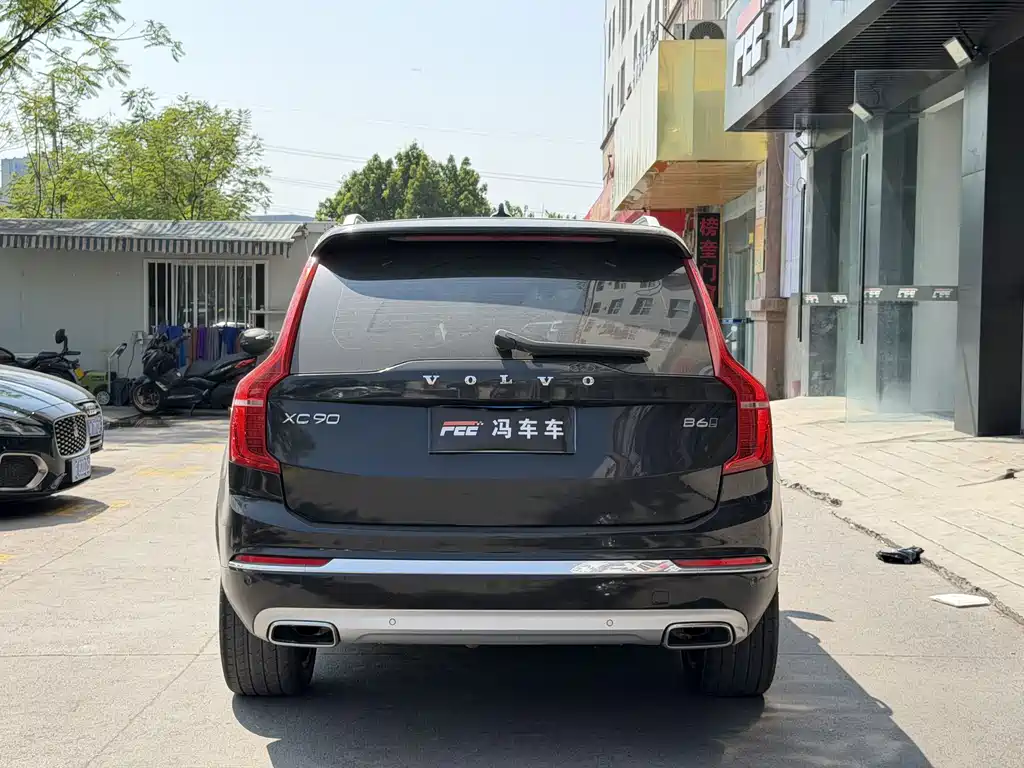 Volvo XC90 2021 — фото 11