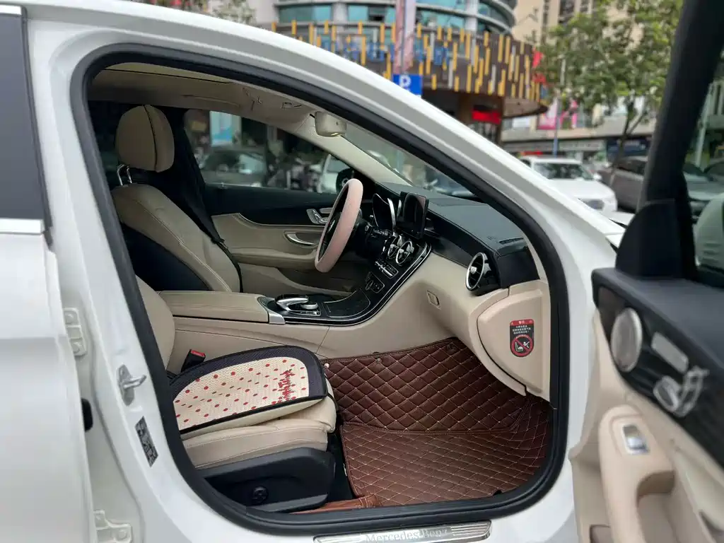 Mercedes-Benz C-Class 2015