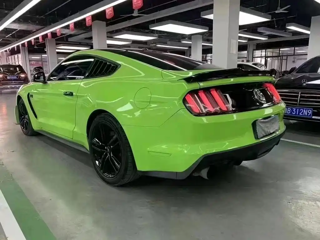 Ford Mustang 2015 — фото 14
