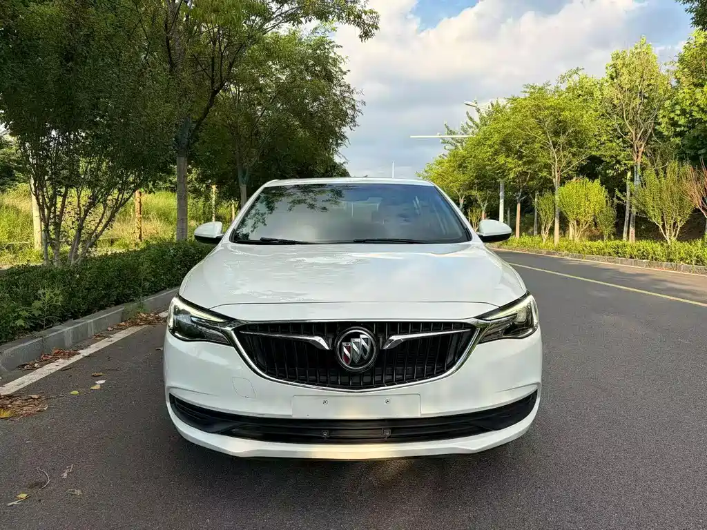 Buick Excelle GT 2017 — фото 2