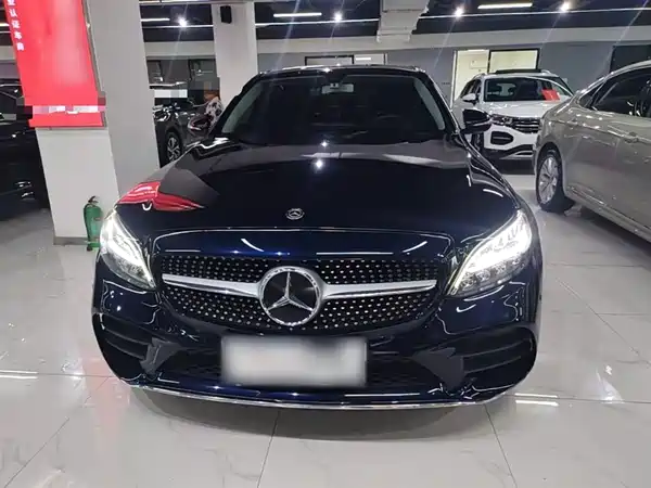 Mercedes-Benz C-Class 2020