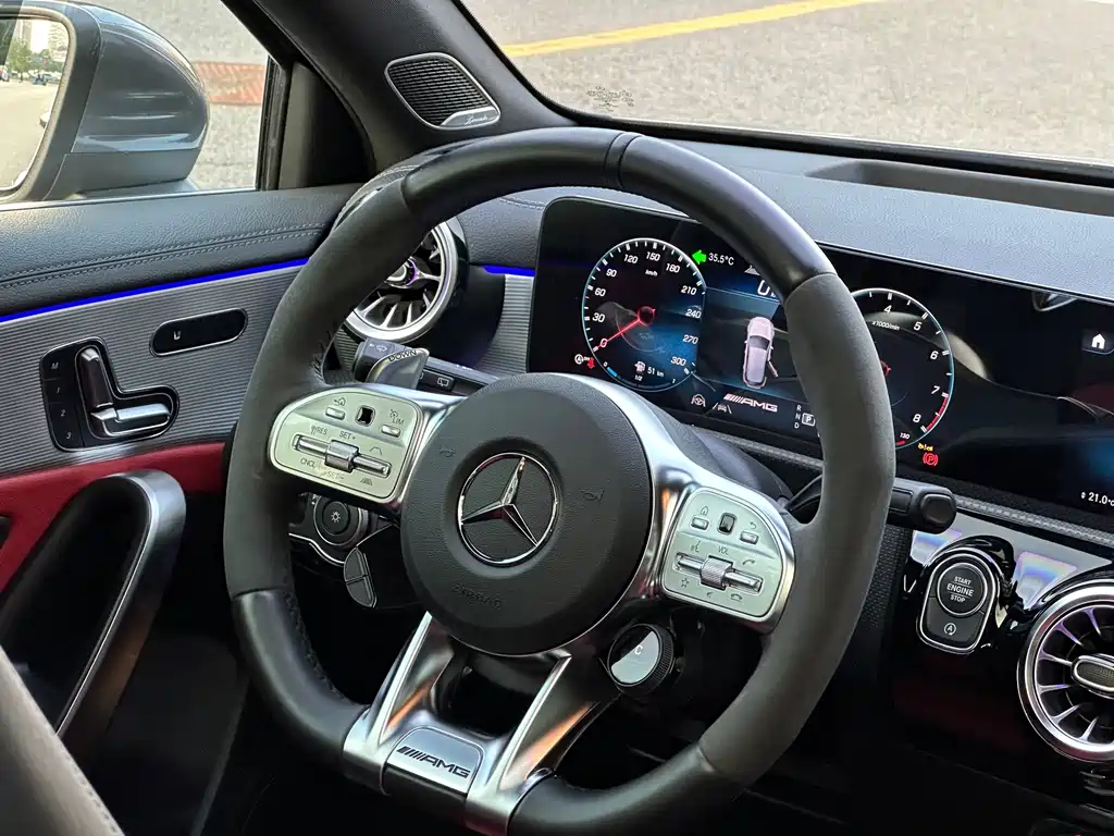 Mercedes-Benz A-Class AMG 2023 — фото 9