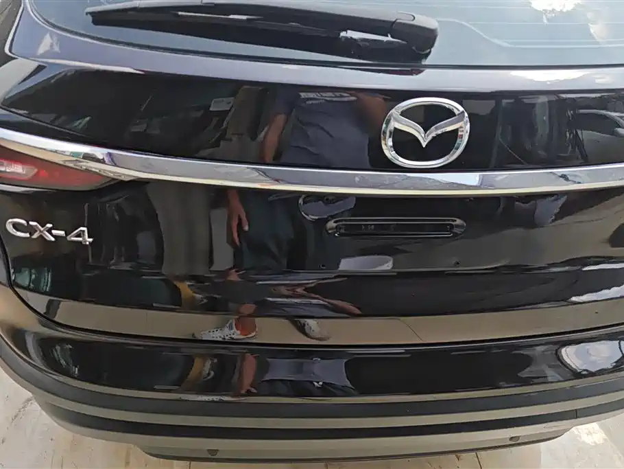 Mazda CX-4 2021