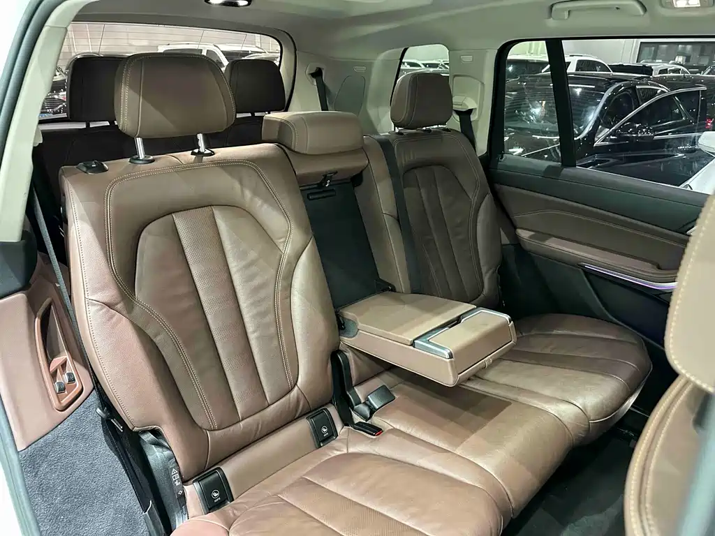 BMW X7 2019 — фото 17