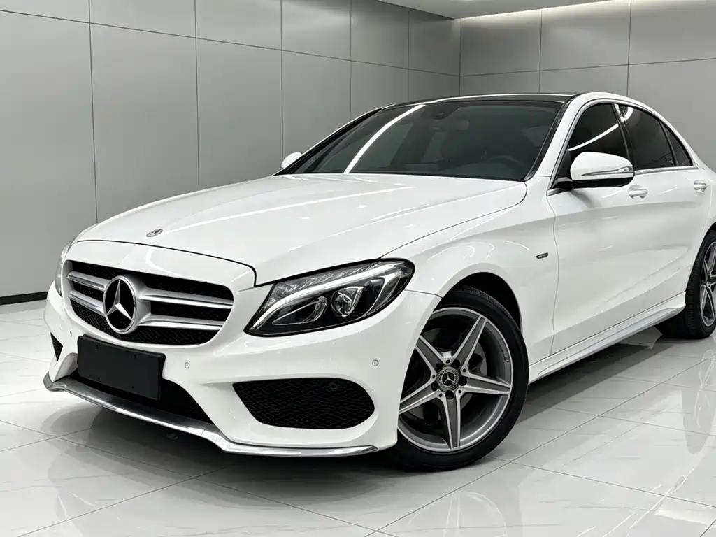 Mercedes-Benz C-Class 2018 — фото 9