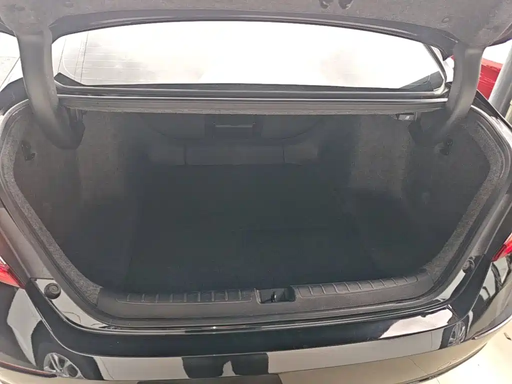 Honda Accord 2021 — фото 19