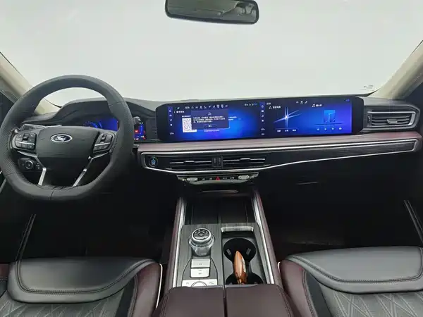 Ford Explorer 2024