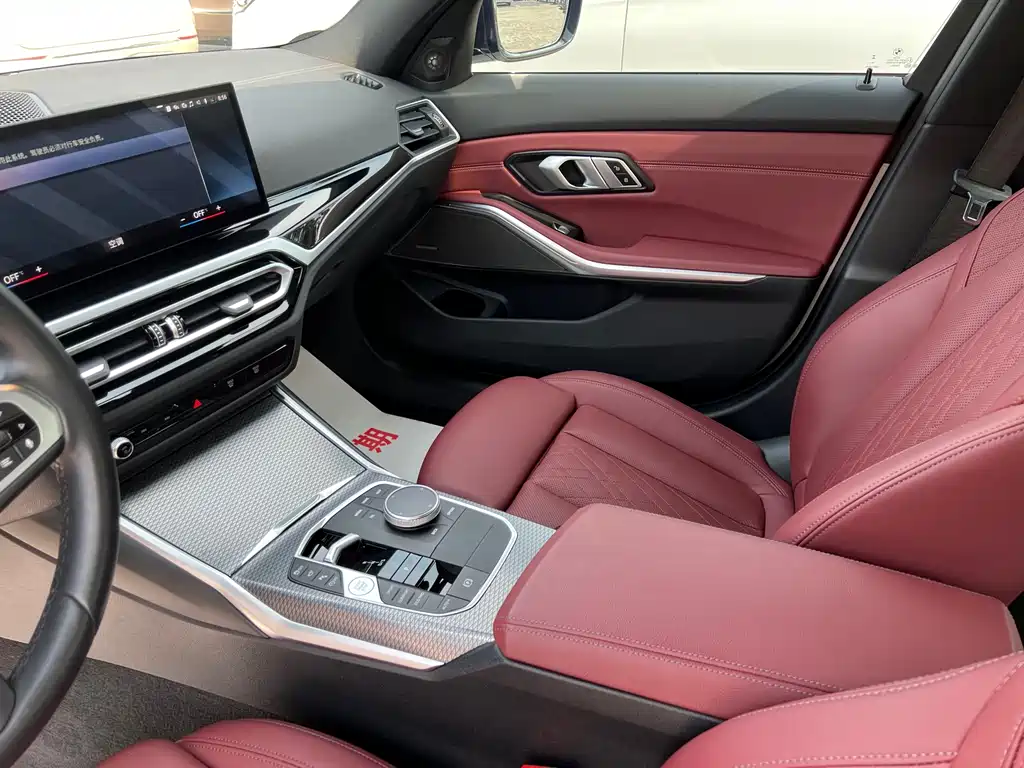 BMW 3 Series 2023 — фото 14