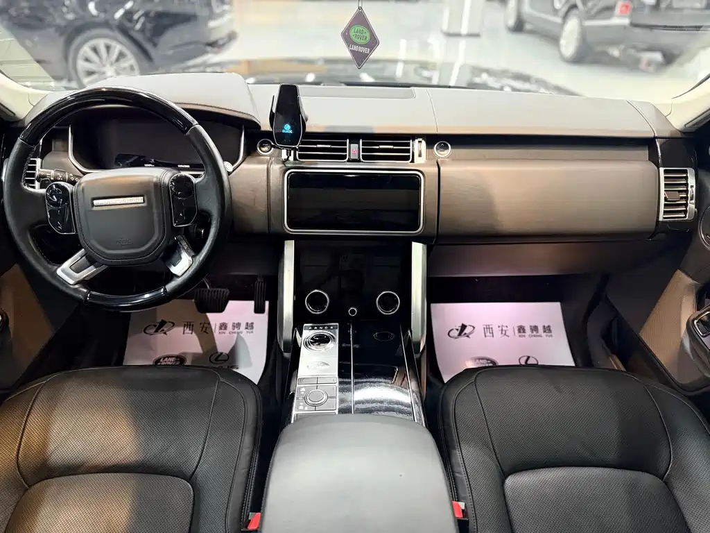Land Rover Range Rover 2019 — фото 13