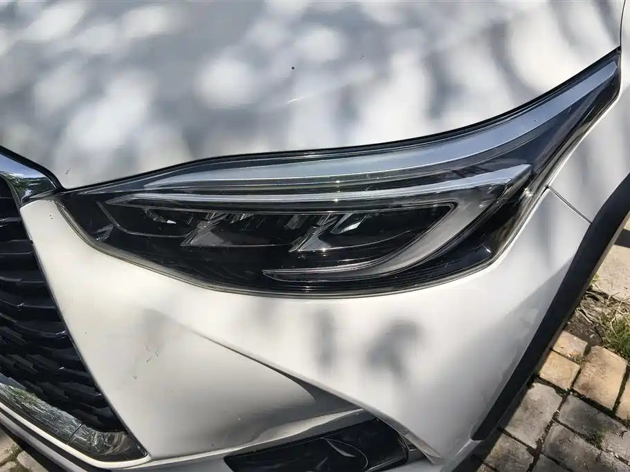Toyota Yaris L 2020 — фото 4
