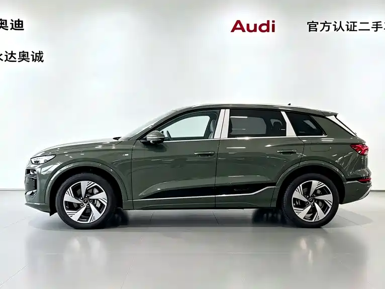 Audi Q6L E-Tron 2025 — фото 2