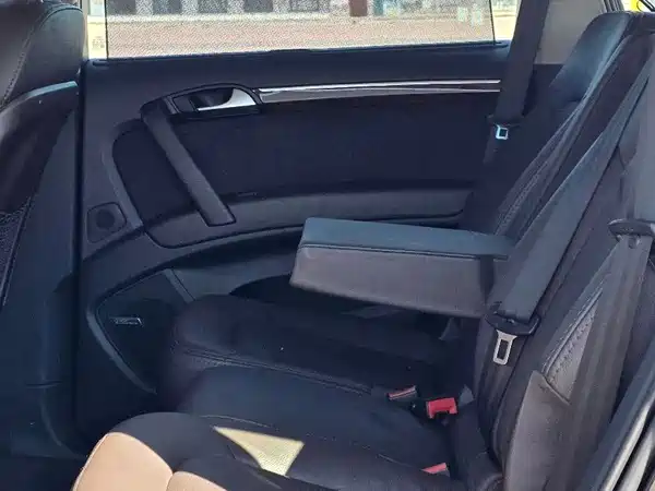 Audi Q7 2012