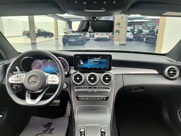 Mercedes-Benz C-Class 2019