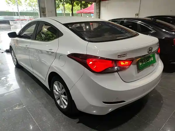 Hyundai Elantra Langdong 2017