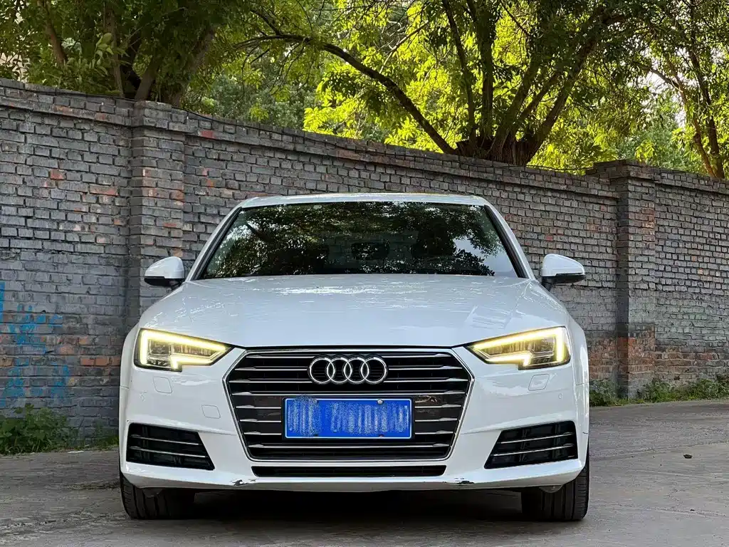 Audi A4L 2017 — фото 2