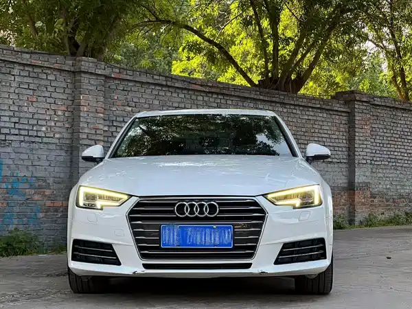 Audi A4L 2017