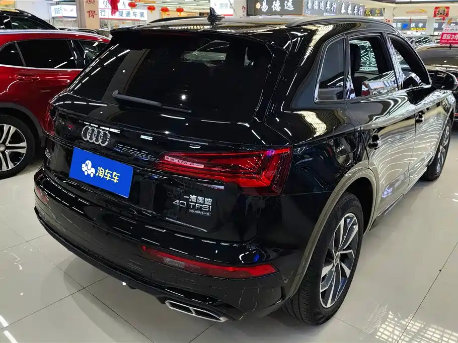 Audi Q5L 2023 — фото 3