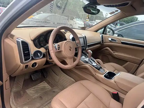 Porsche Cayenne 2013