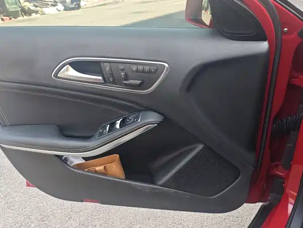 Mercedes-Benz GLA 2015