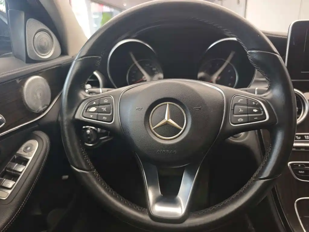 Mercedes-Benz C-Class 2015 — фото 9