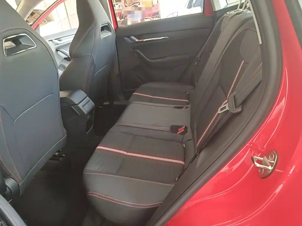 Skoda Kamiq 2020 — фото 17