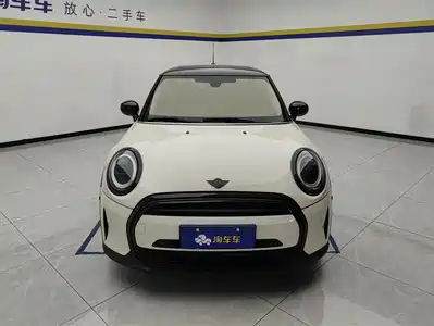 MINI MINI 2022