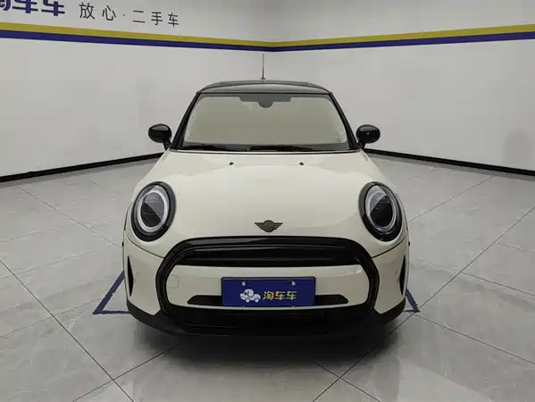 MINI MINI 2022