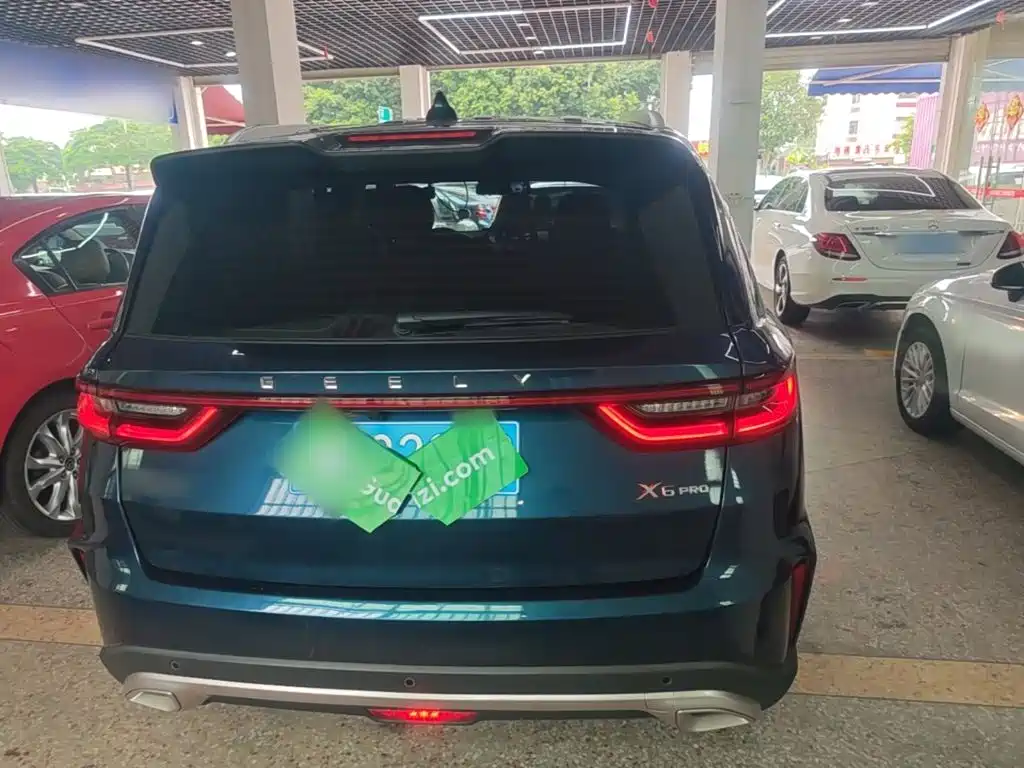 Geely Vision X6 2022