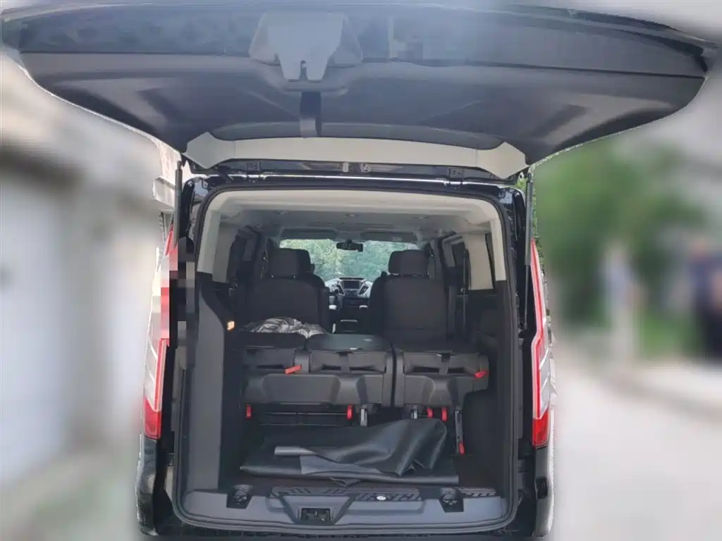 Ford Tourneo 2021 — фото 20