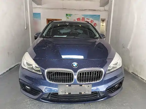 BMW 2 Series Station Wagon 2017