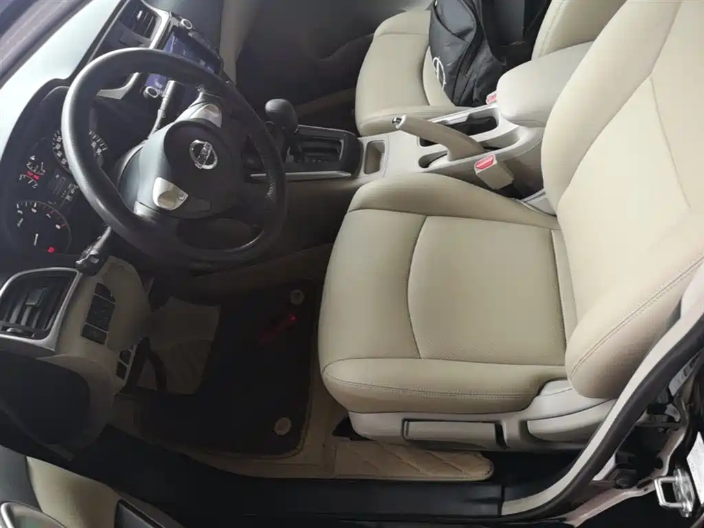 Nissan Sylphy 2018 — фото 15