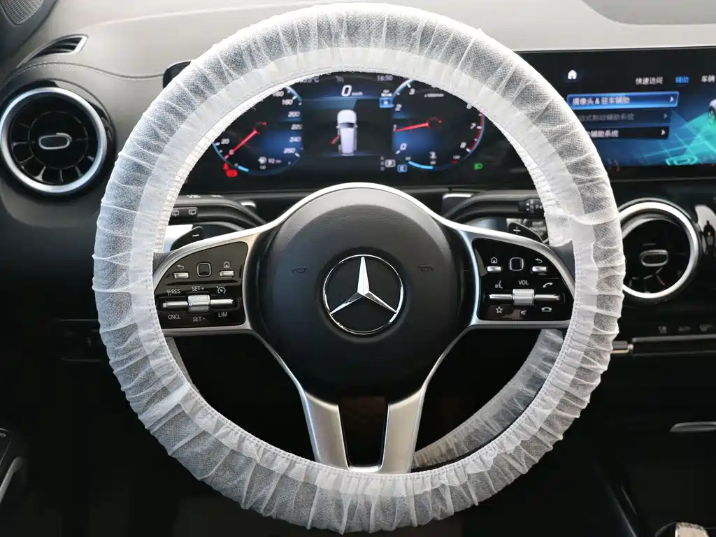 Mercedes-Benz GLB 2022