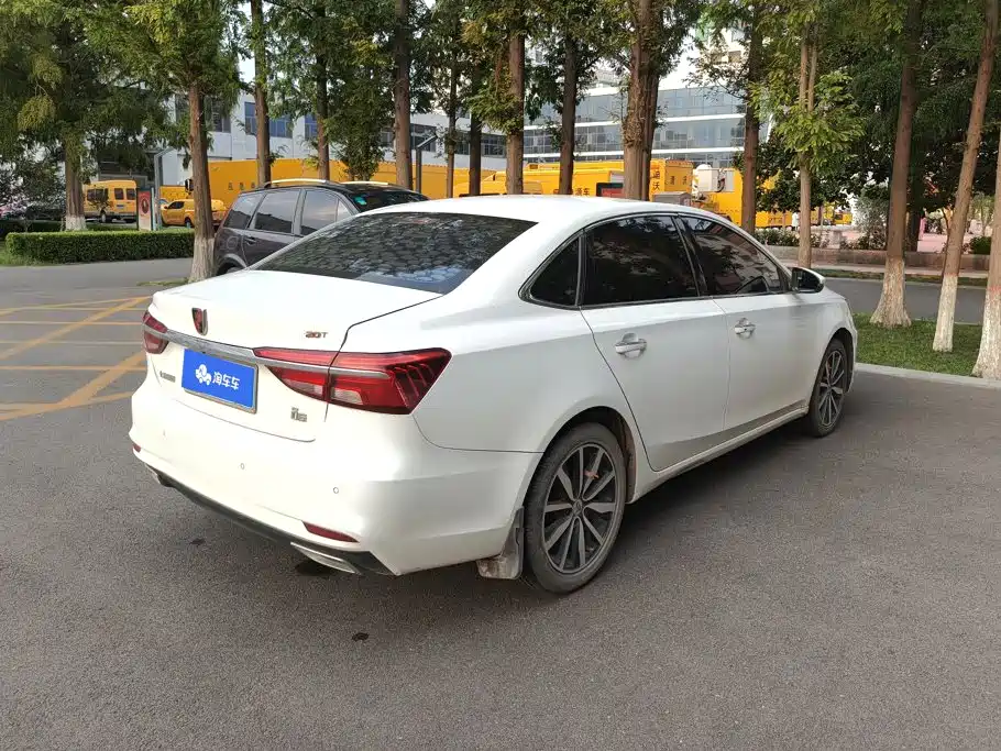 Roewe i6 Classic 2019 — фото 3