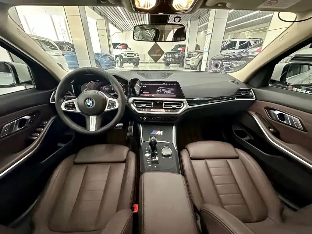 BMW 3 Series 2021 — фото 10