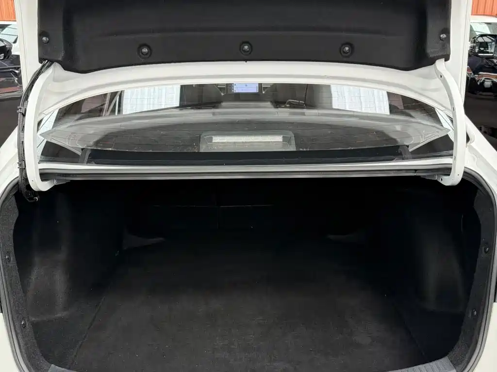 Toyota Levin 2022 — фото 16