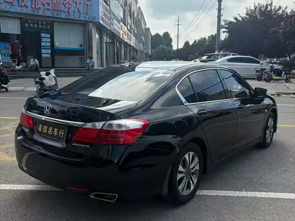 Honda Accord 2015