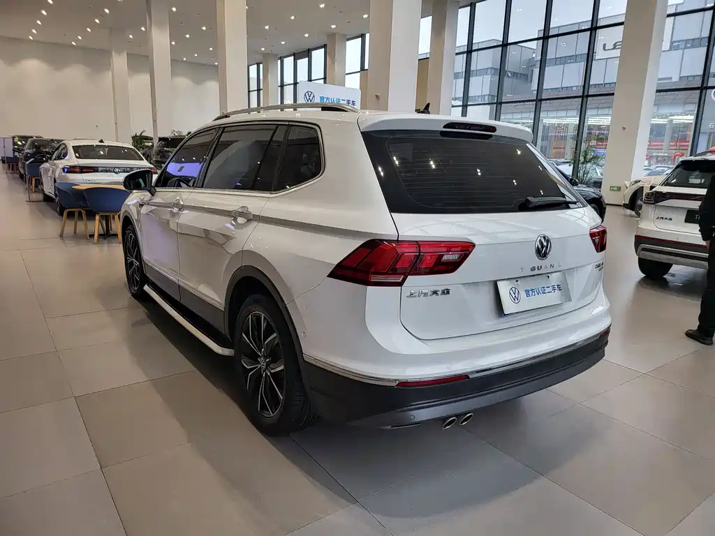 Volkswagen Tiguan L 2019 — фото 3