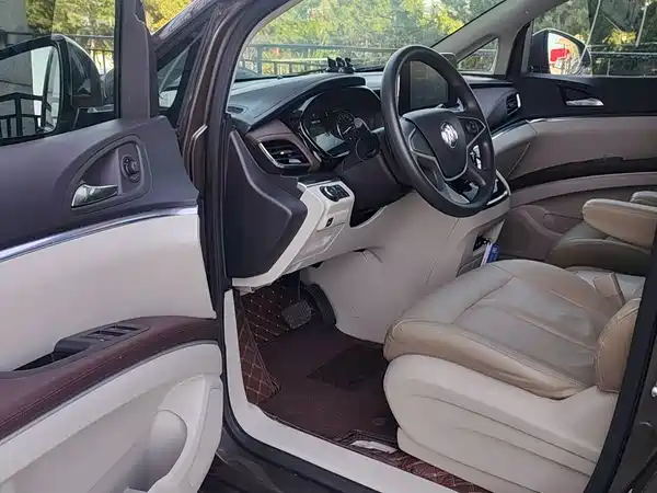 Buick GL8 2022