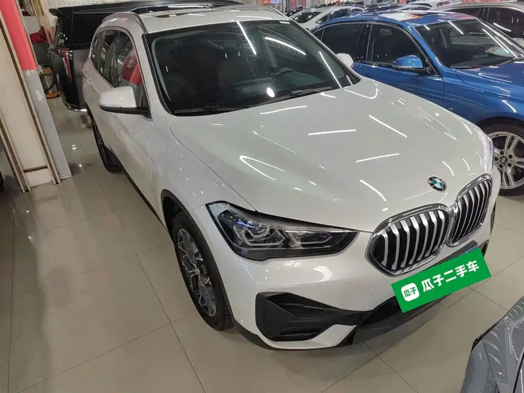 BMW X1 2022 — фото 4