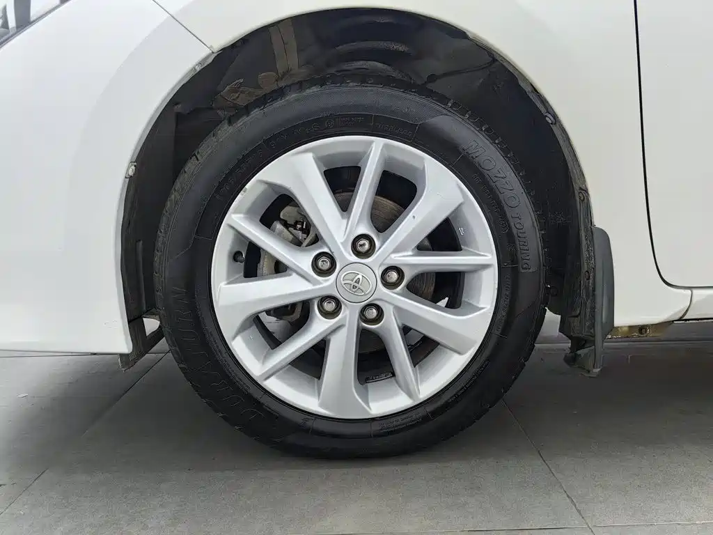 Toyota Corolla 2016 — фото 17