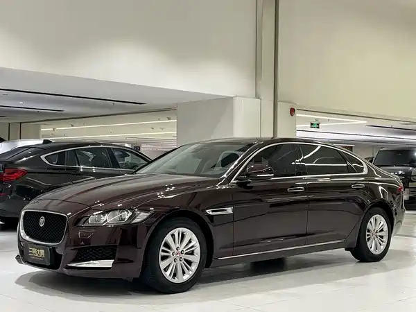 Jaguar XFL 2017