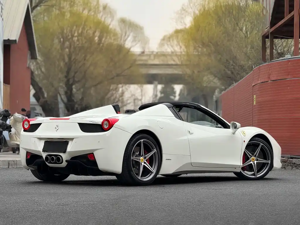 Ferrari 458 2014 — фото 16