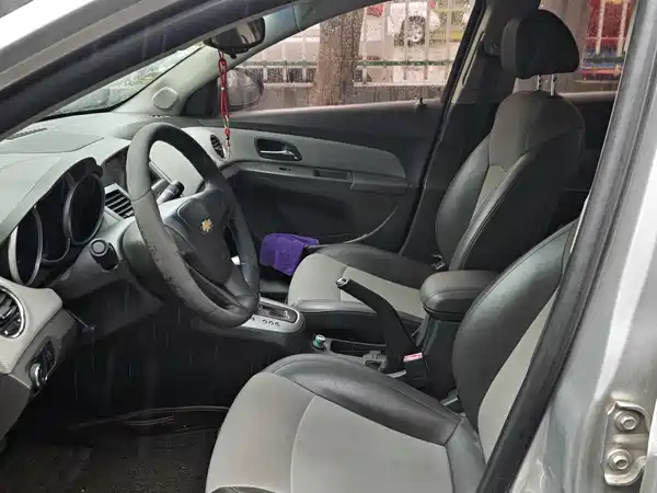 Chevrolet Cruze 2012